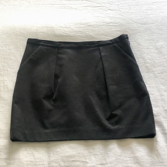 Elizabeth and James gray skirt - Picture 2 of 7